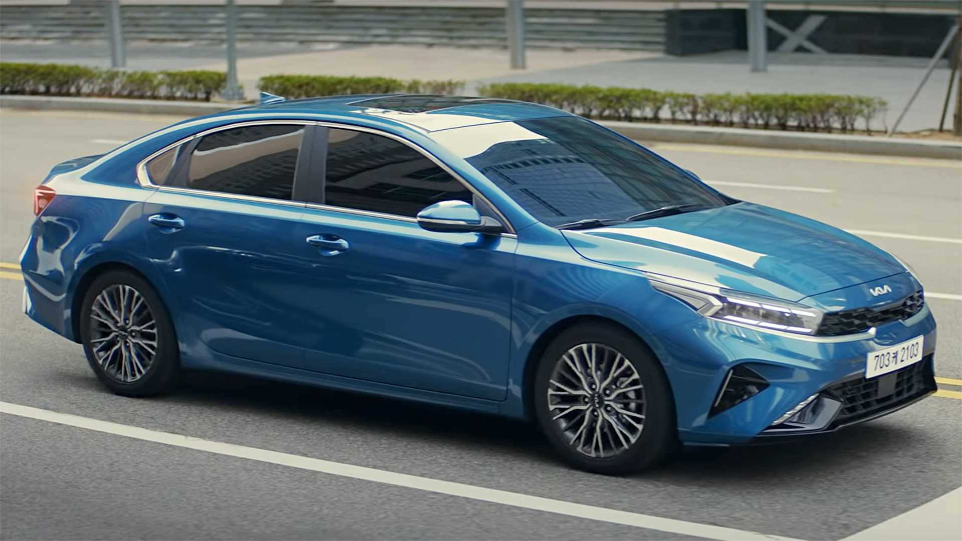 Тест-драйв KIA Cerato - видео обзор и фото новый кузов