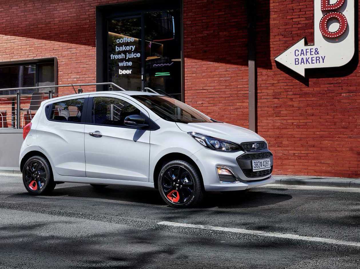 Chevrolet spark 2021: компактный хэтчбек для городских дорог