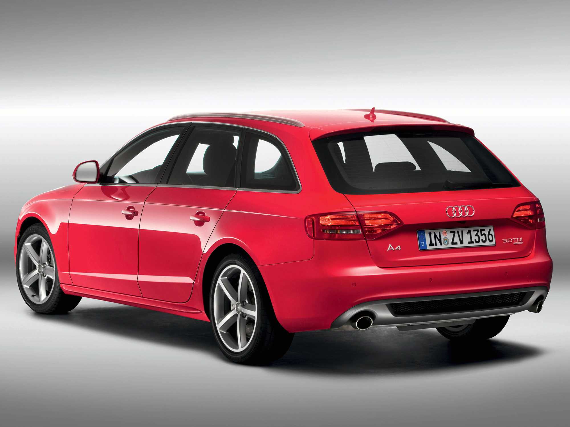 Фото и характеристики нового универсала audi a4 avant 2016-2017