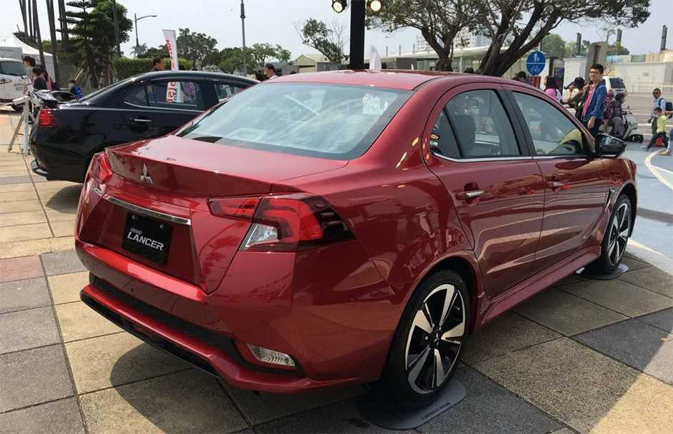 Mitsubishi Lancer: комплектации и цены официальные, фото в новом кузове, модификации и оборудование автомобиля
