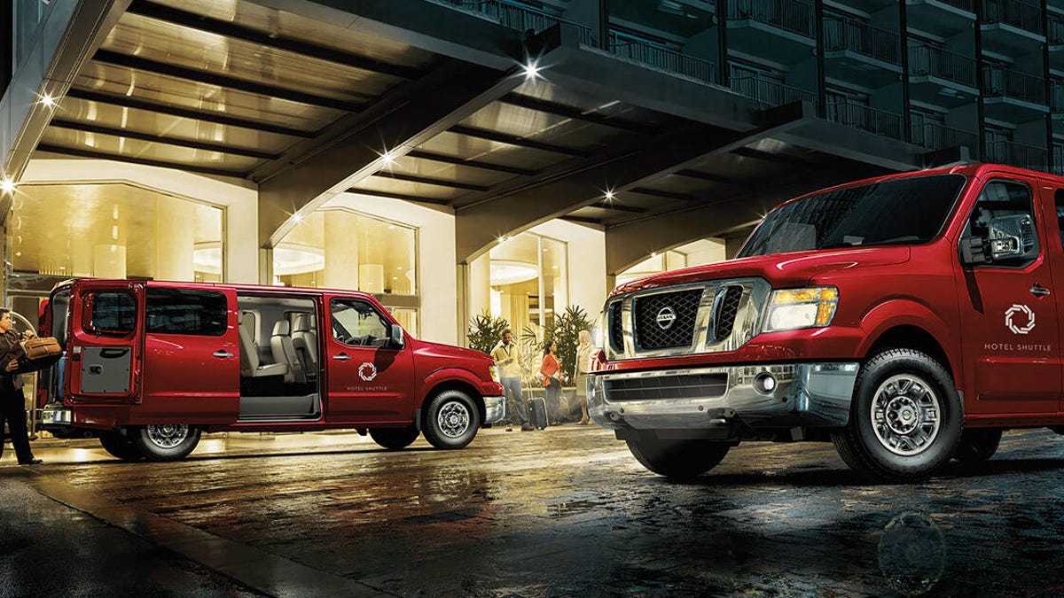 Представители Nissan официально объявили о начале производства минивена NV3500 HD, которая станет пассажирской версией грузовика NV2500 Основное