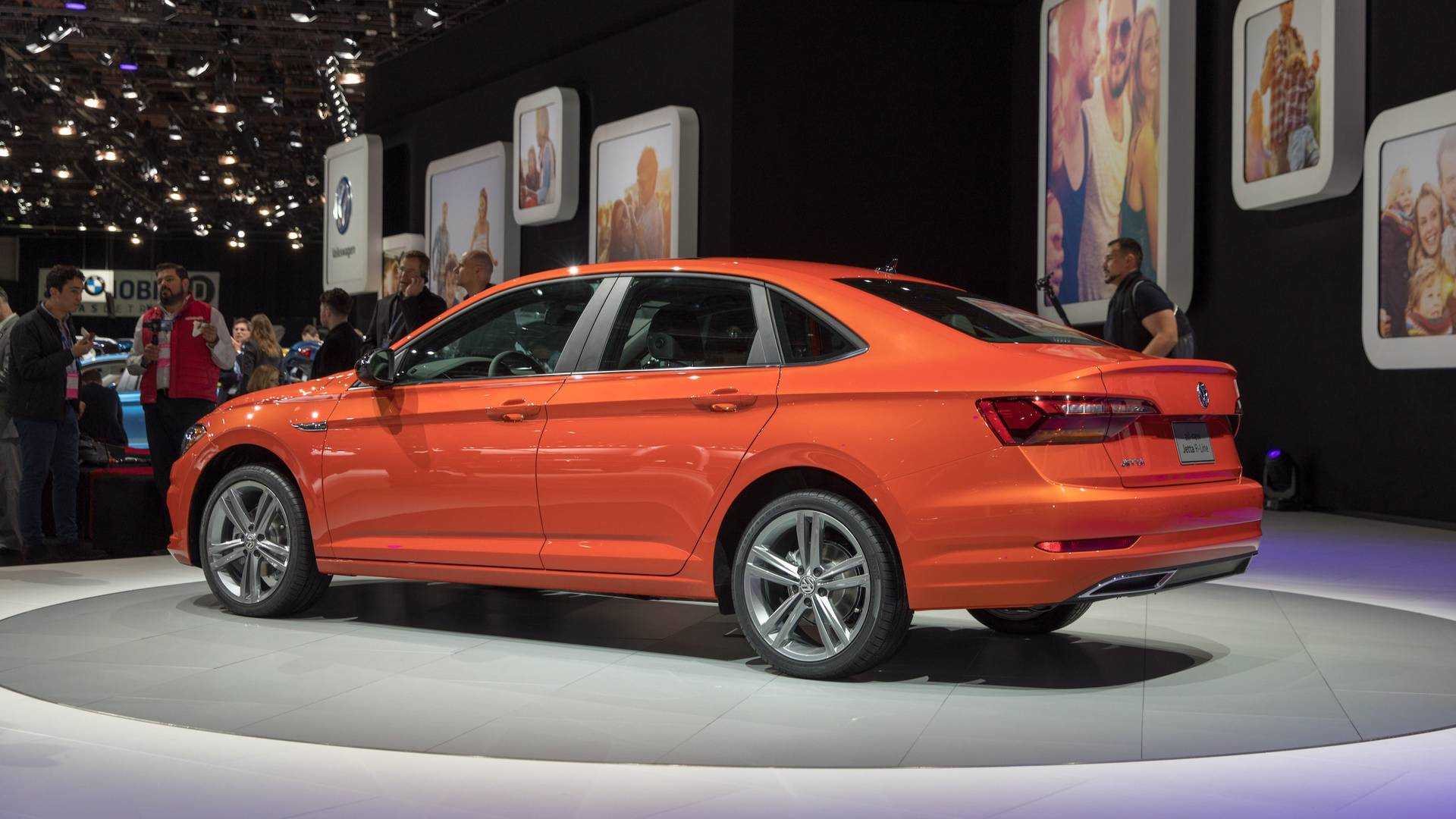 Volkswagen jetta 2015: рестайлинг популярного седана
