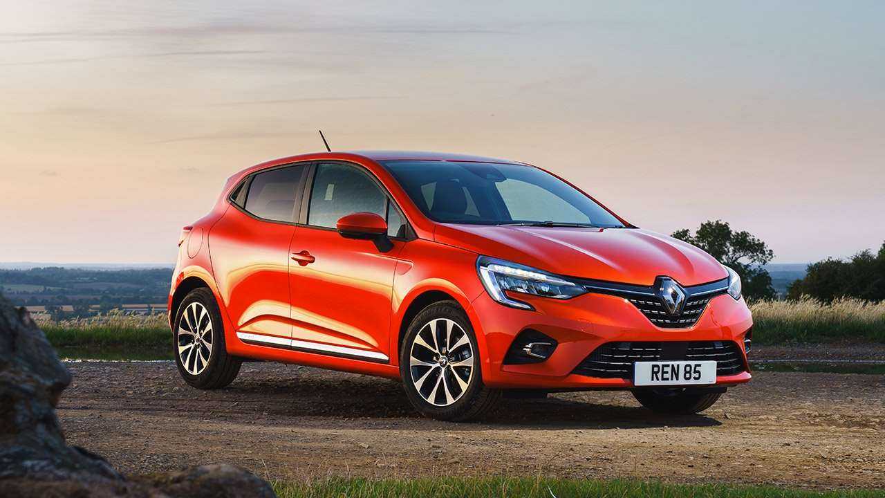 Пятое поколение renault clio 2022-2023 с дизайном четвертого