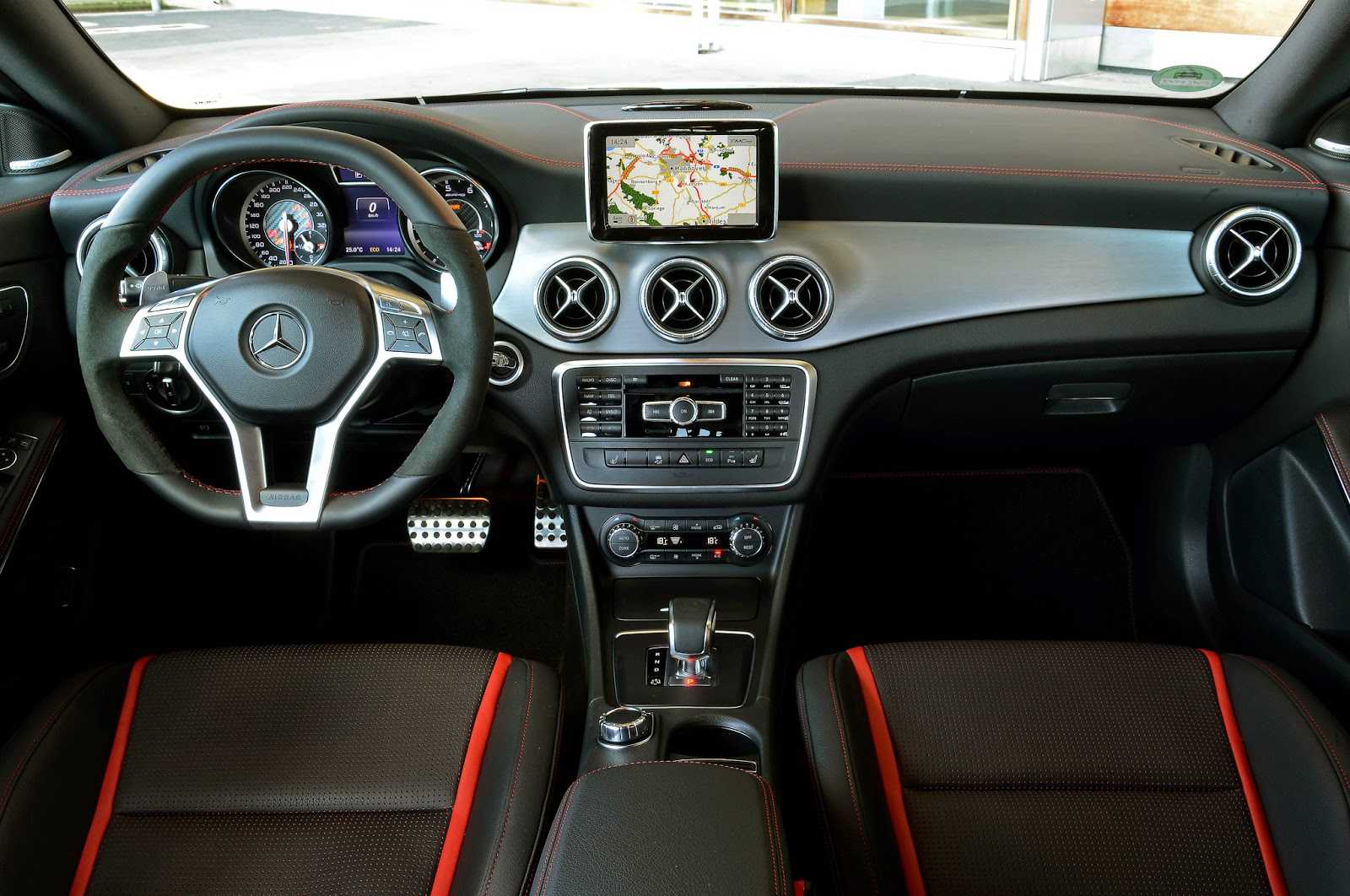 Представлен «заряженный» кроссовер mercedes-amg gla 45