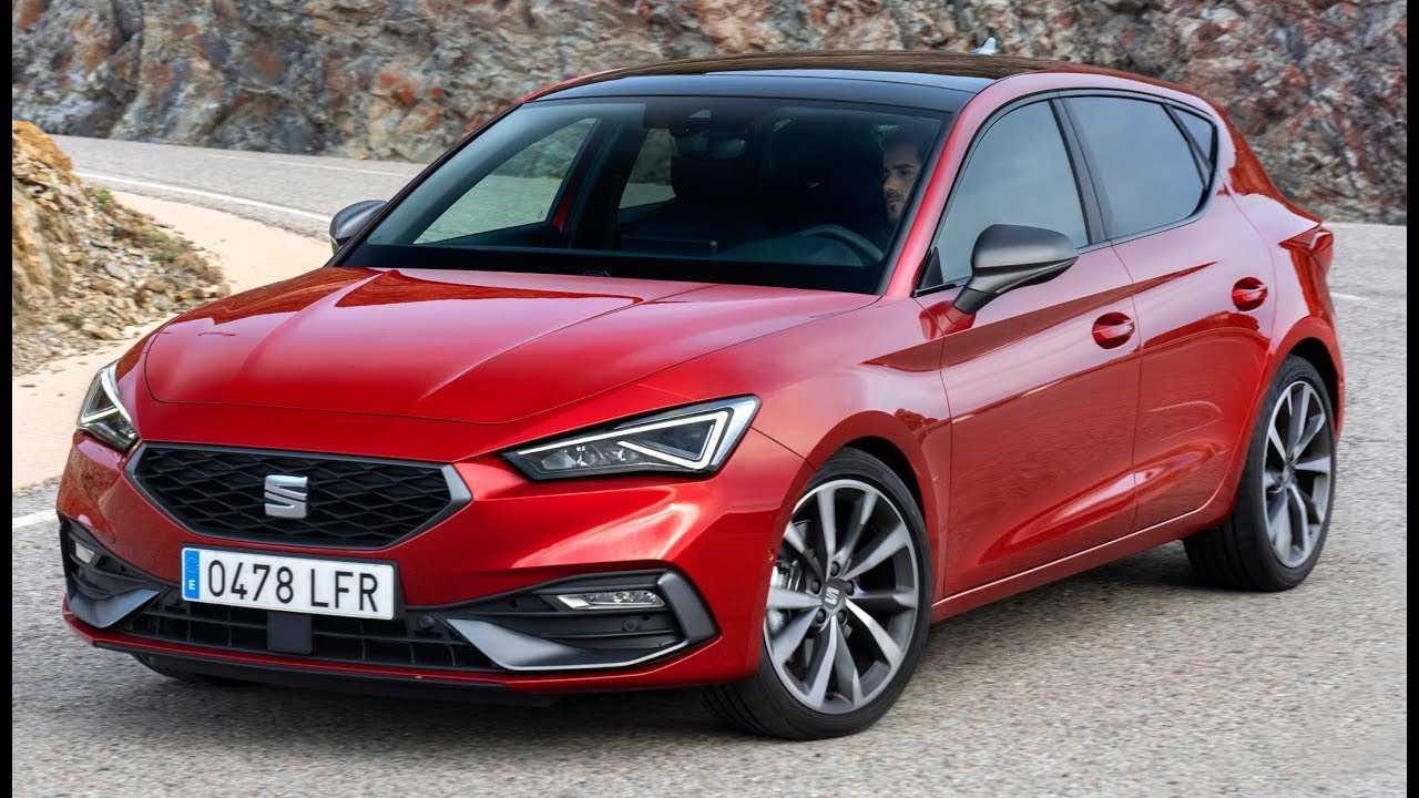 Seat официально представил новое поколение хэтчбека leon