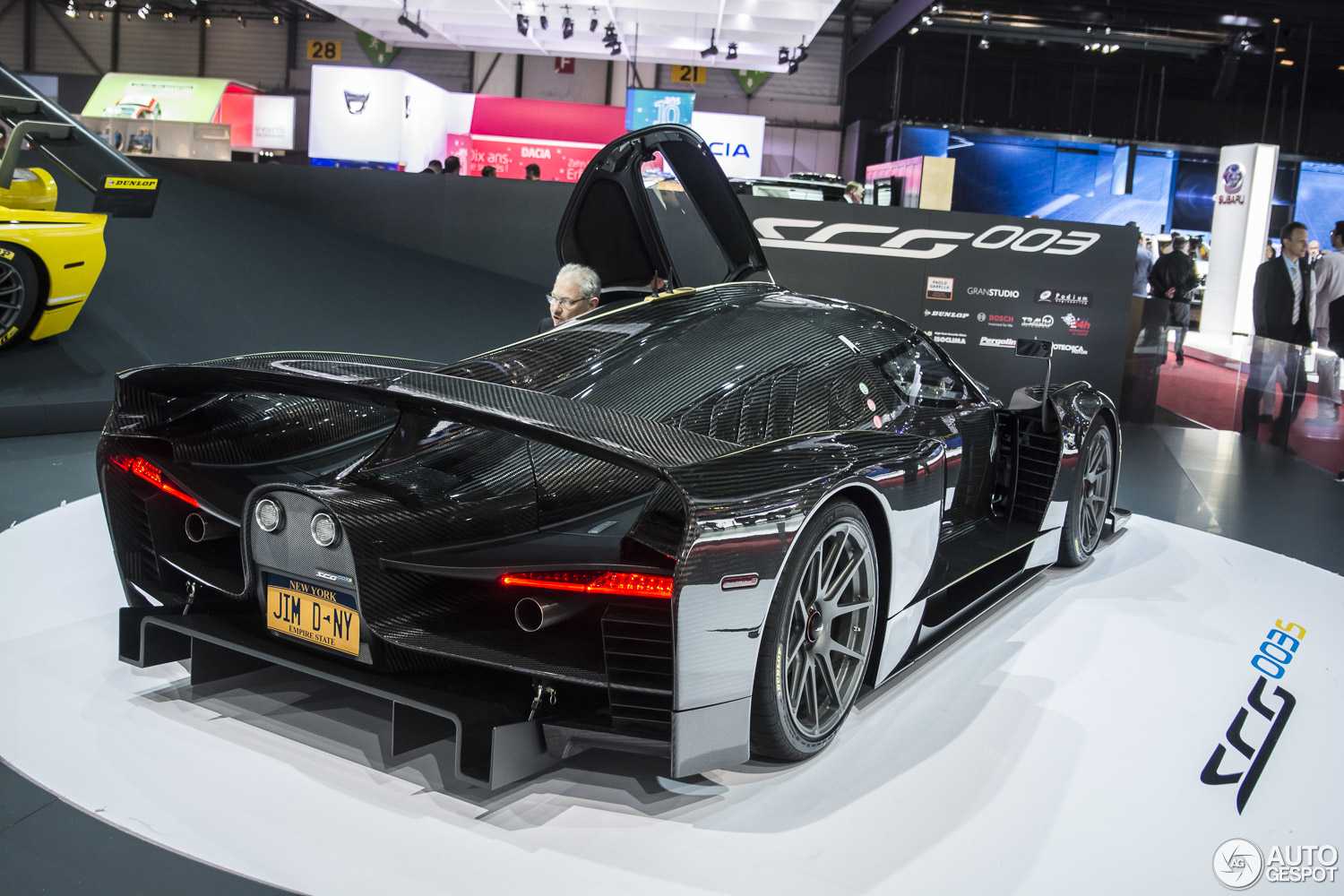 Скудерия камерон гликенхаус scg 003