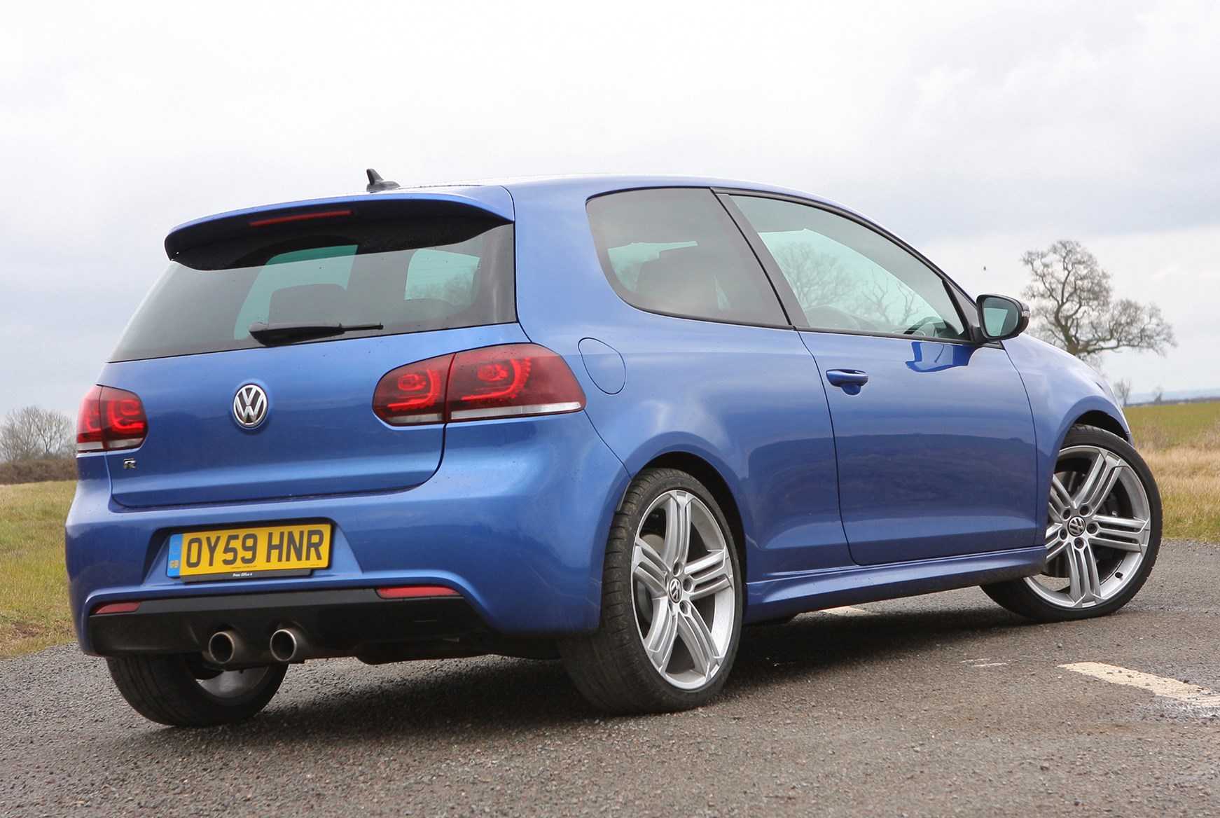 Три версии нового volkswagen golf стали доступны для заказа в европе