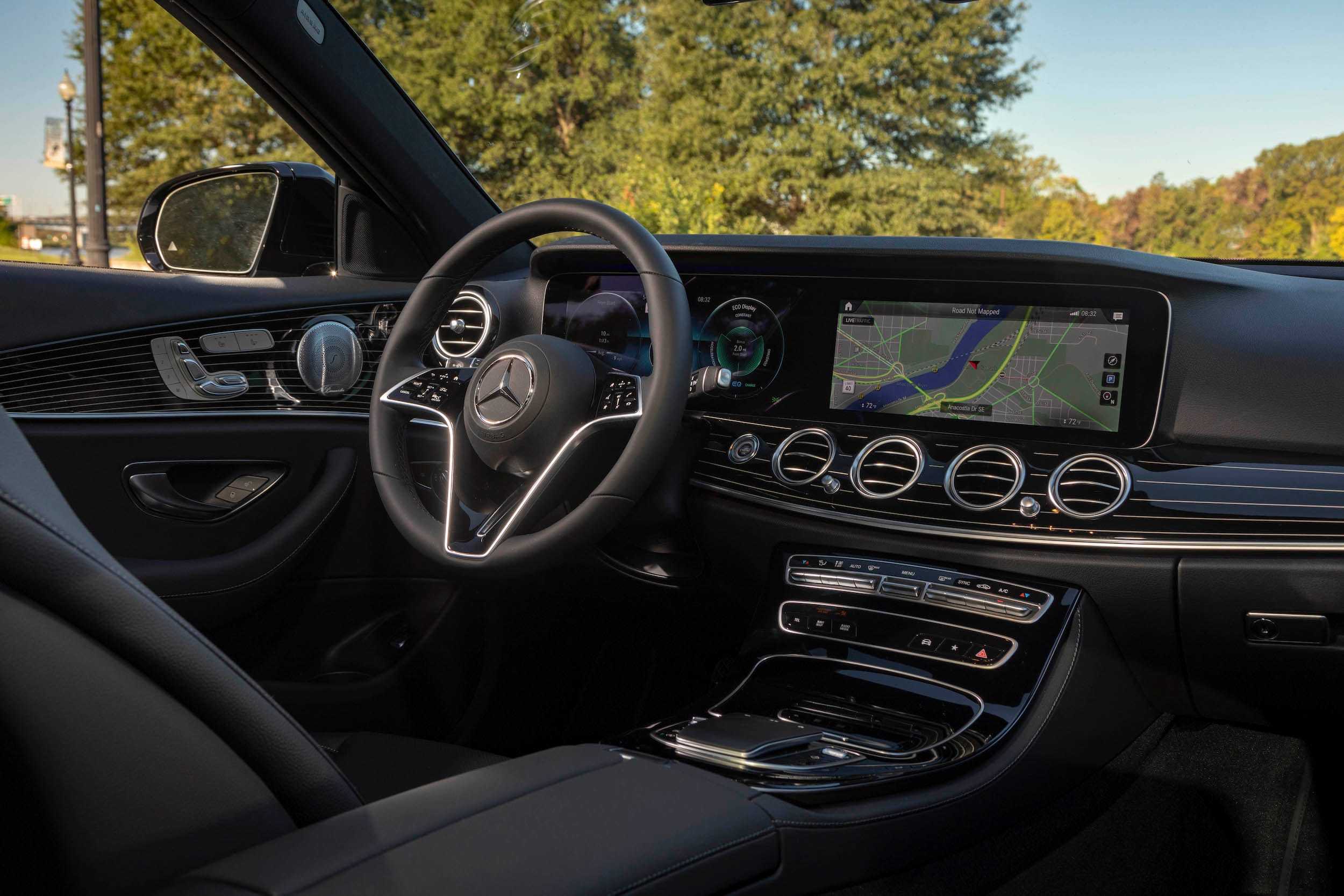 Mercedes представил новый a-class