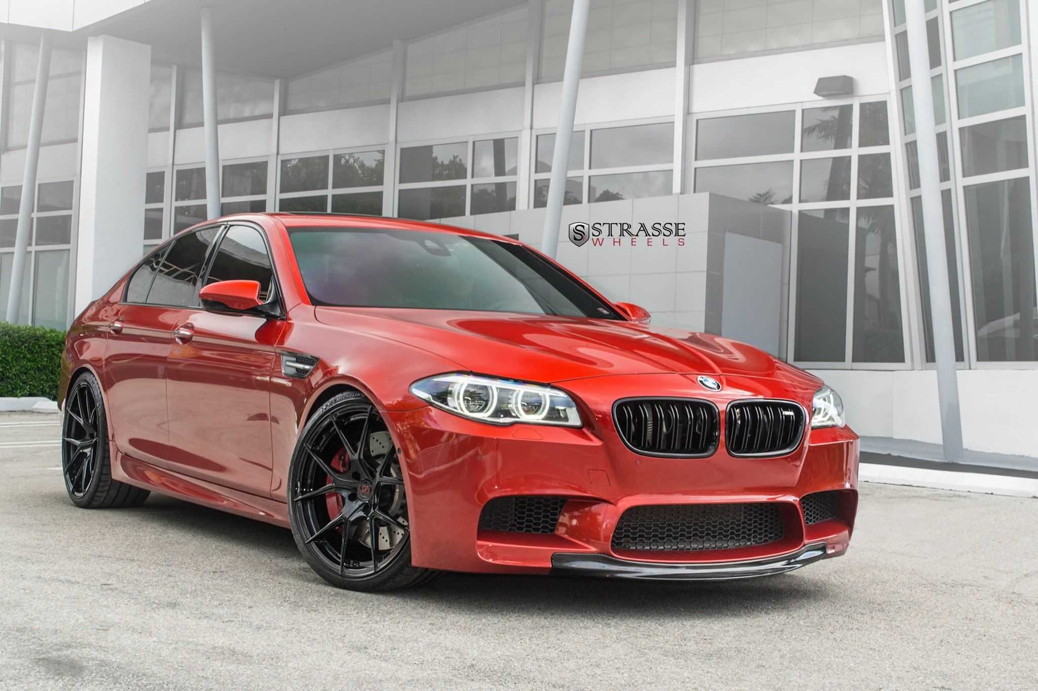 Обзор заряженного седана BMW M5 F10 2014-2015 Технические характестики, фото и цены нового БМВ М5 Ф10