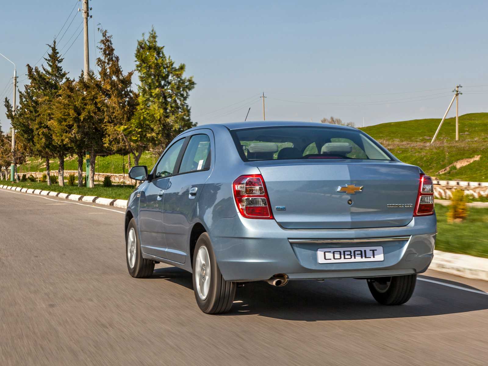 Старый chevrolet cobalt 2022-2023 снова в продаже