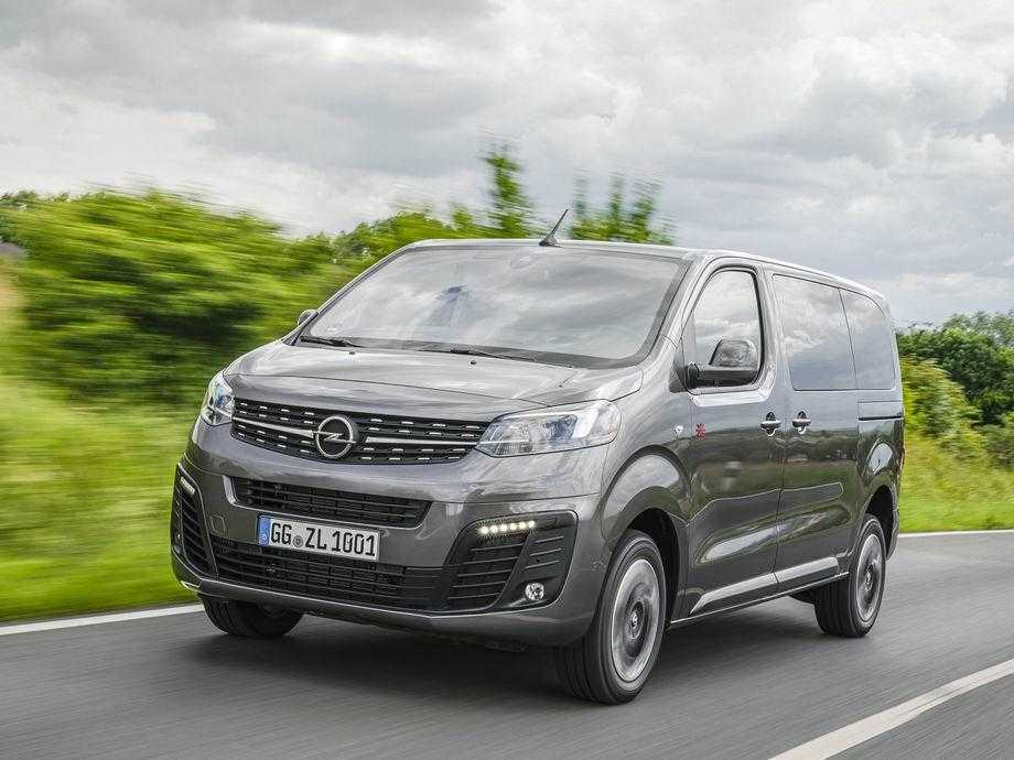 Opel Zafira Life: комплектации и цены официальные, фото в новом кузове, модификации и оборудование автомобиля на 2023 год