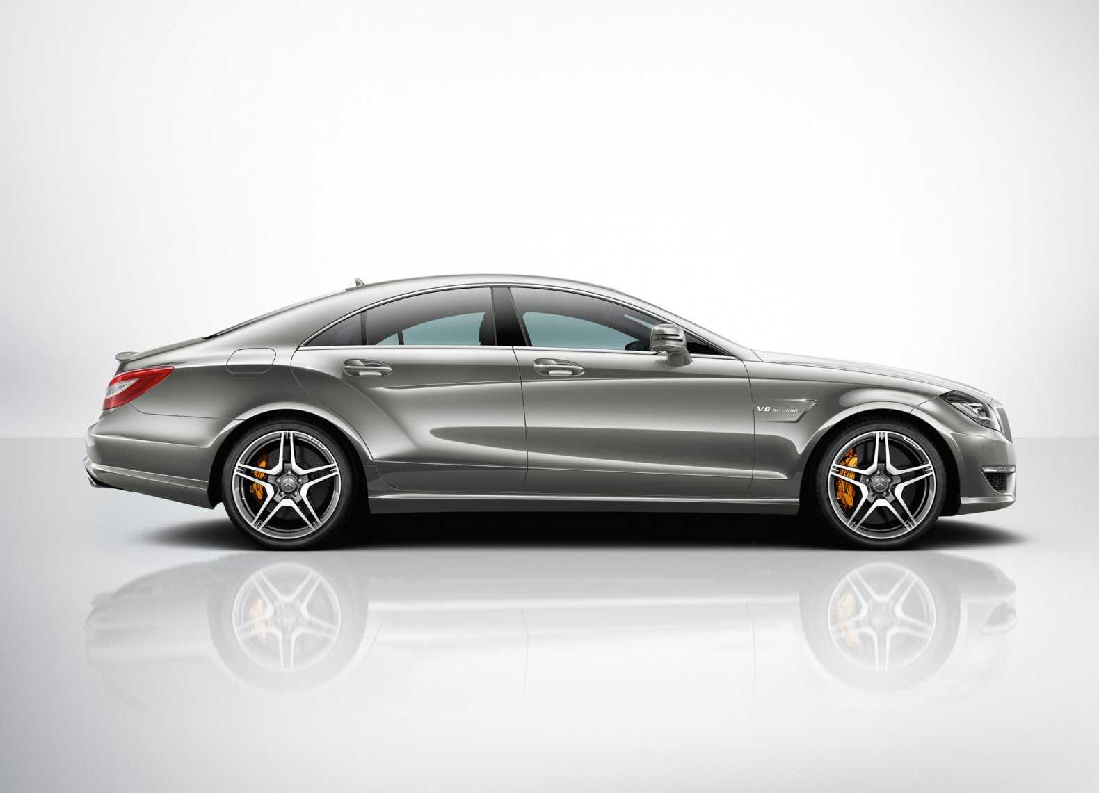 Новый гибридный mercedes-benz cls 53 amg стал медленнее прошлого