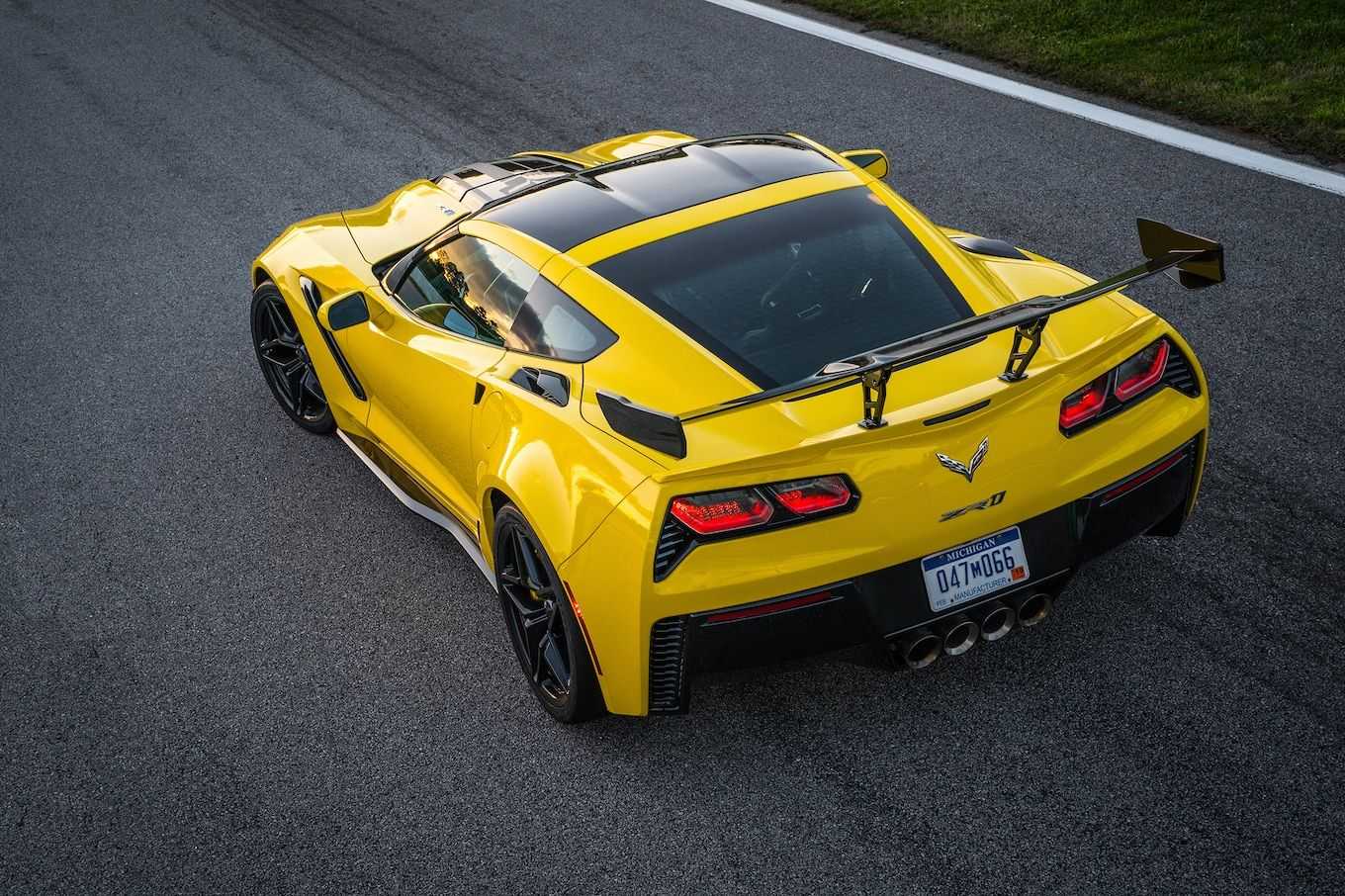 Chevrolet corvette c7 в 2013 году, новый chevrolet corvette c7 (stingray) в россии