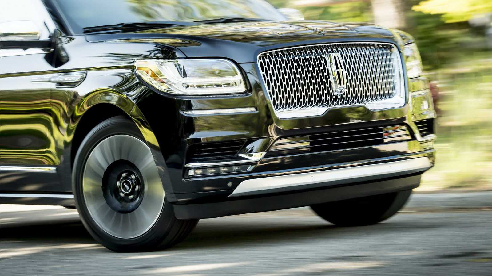 Представлена обновленная версия роскошного кроссовера lincoln navigator
