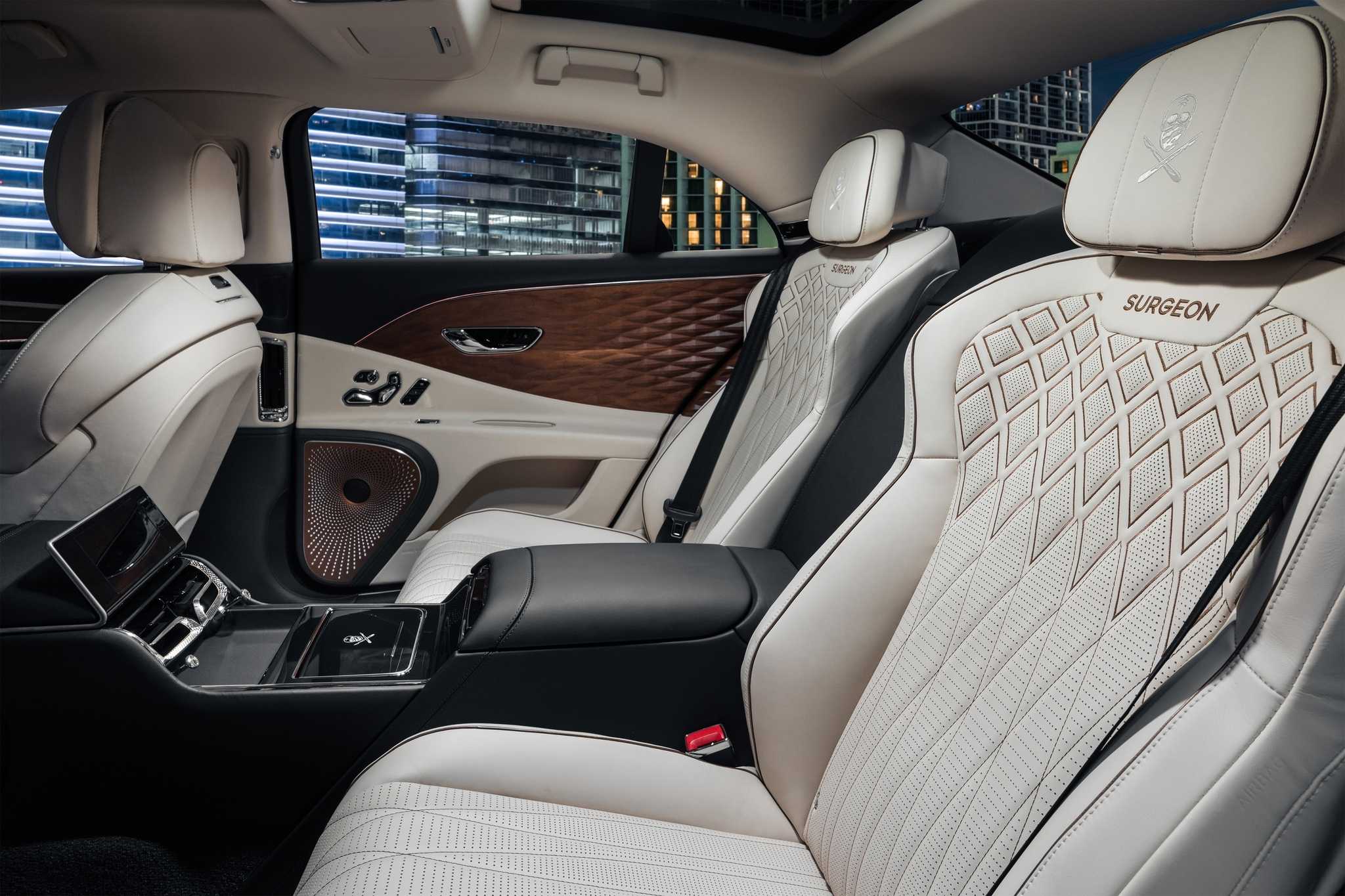 Bentley mulsanne. неизменный флагман