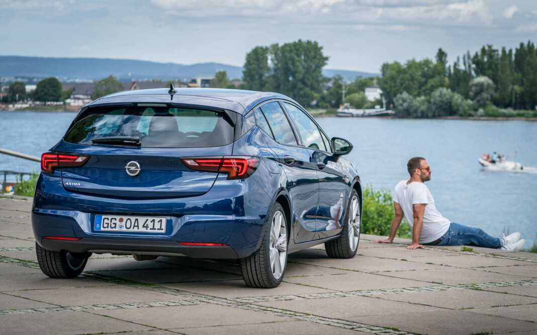 Opel astra 2012 - 2015 - вся информация про опель астра j рест. поколения