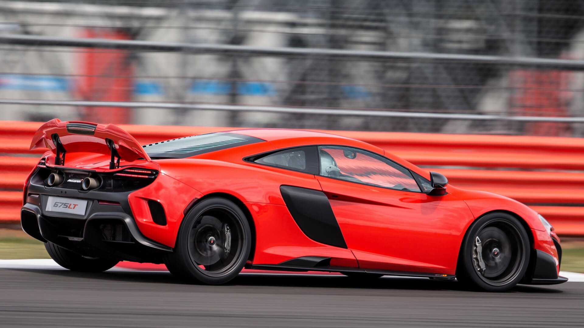 Обзор суперкара McLaren 675 LT Long Tail Технические характеристики, фото, видео, цена нового Макларен 675 ЛТ