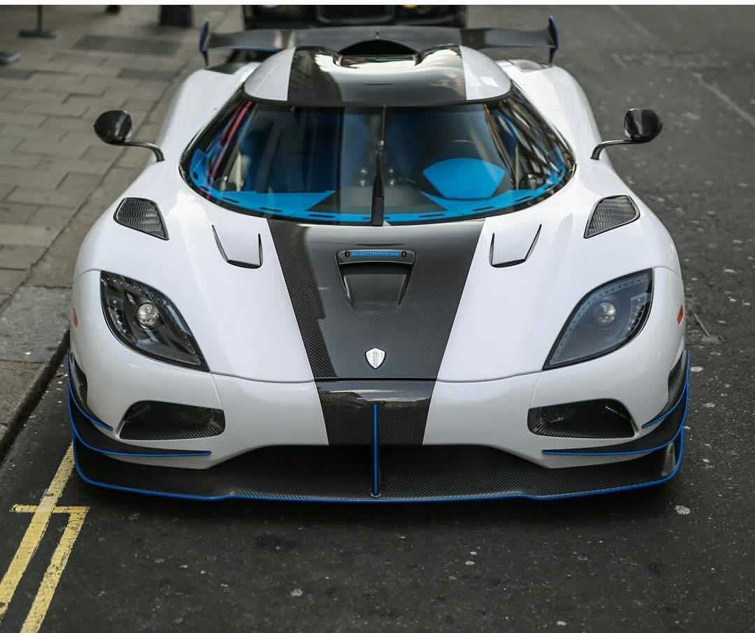 20 лет koenigsegg: история экстремальных гиперкаров шведского автопроизводителя