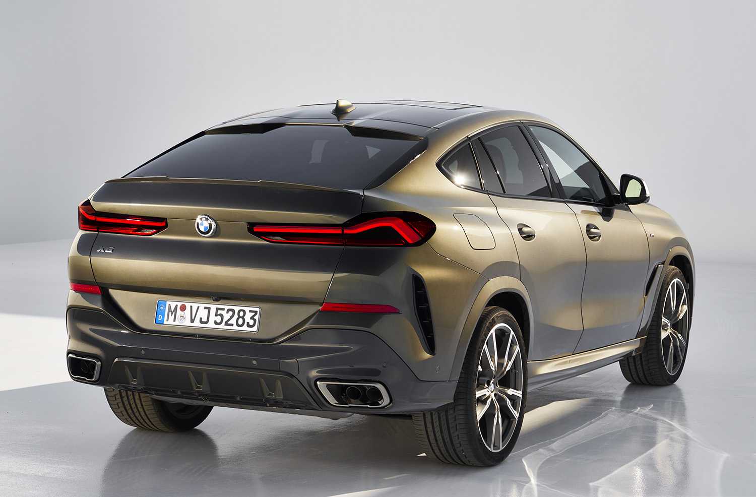 Bmw x6m 2020 competition кузов