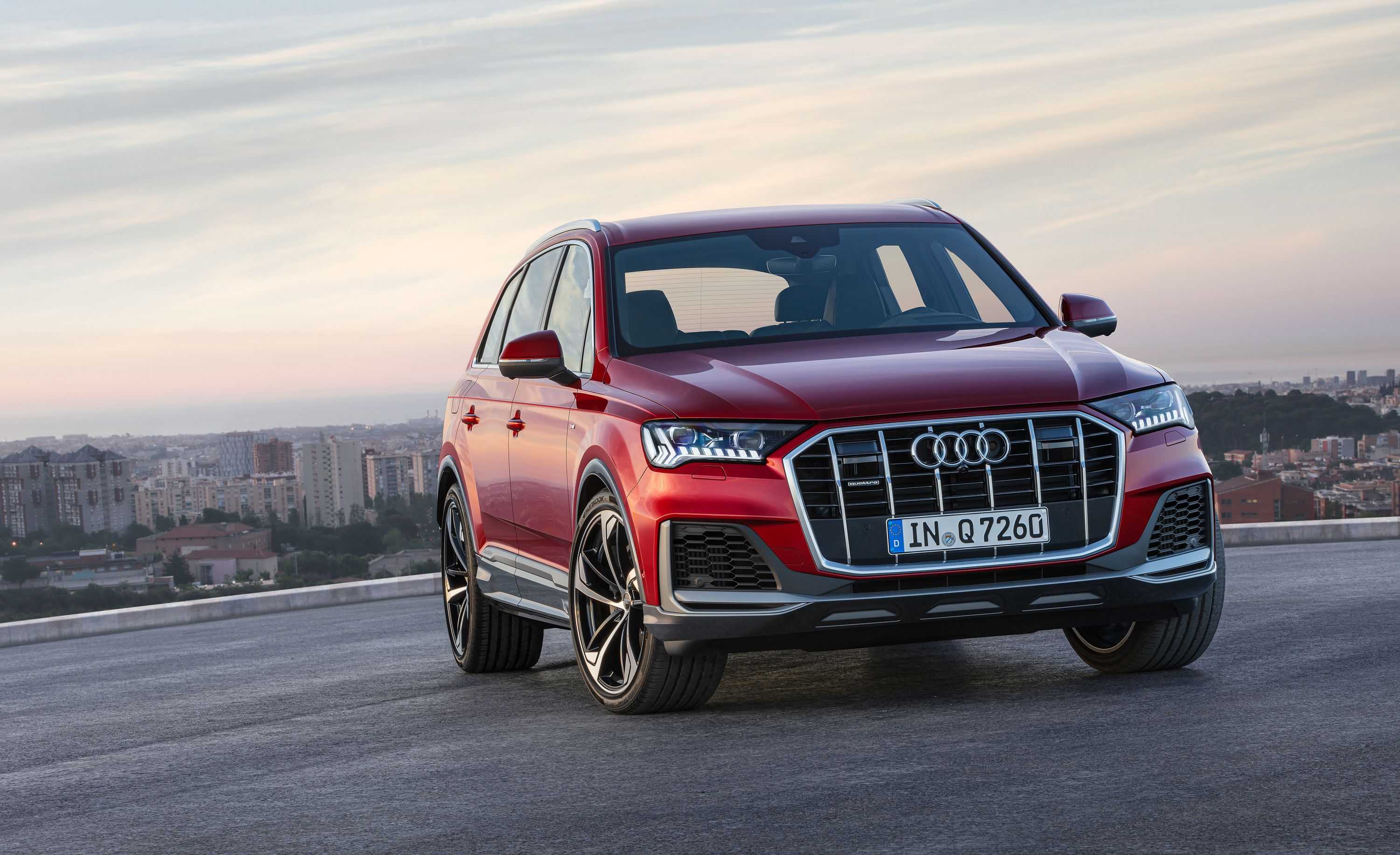 Audi q7: поколения, кузова по годам, история модели и года выпуска, рестайлинг, характеристики, габариты, фото - carsweek
