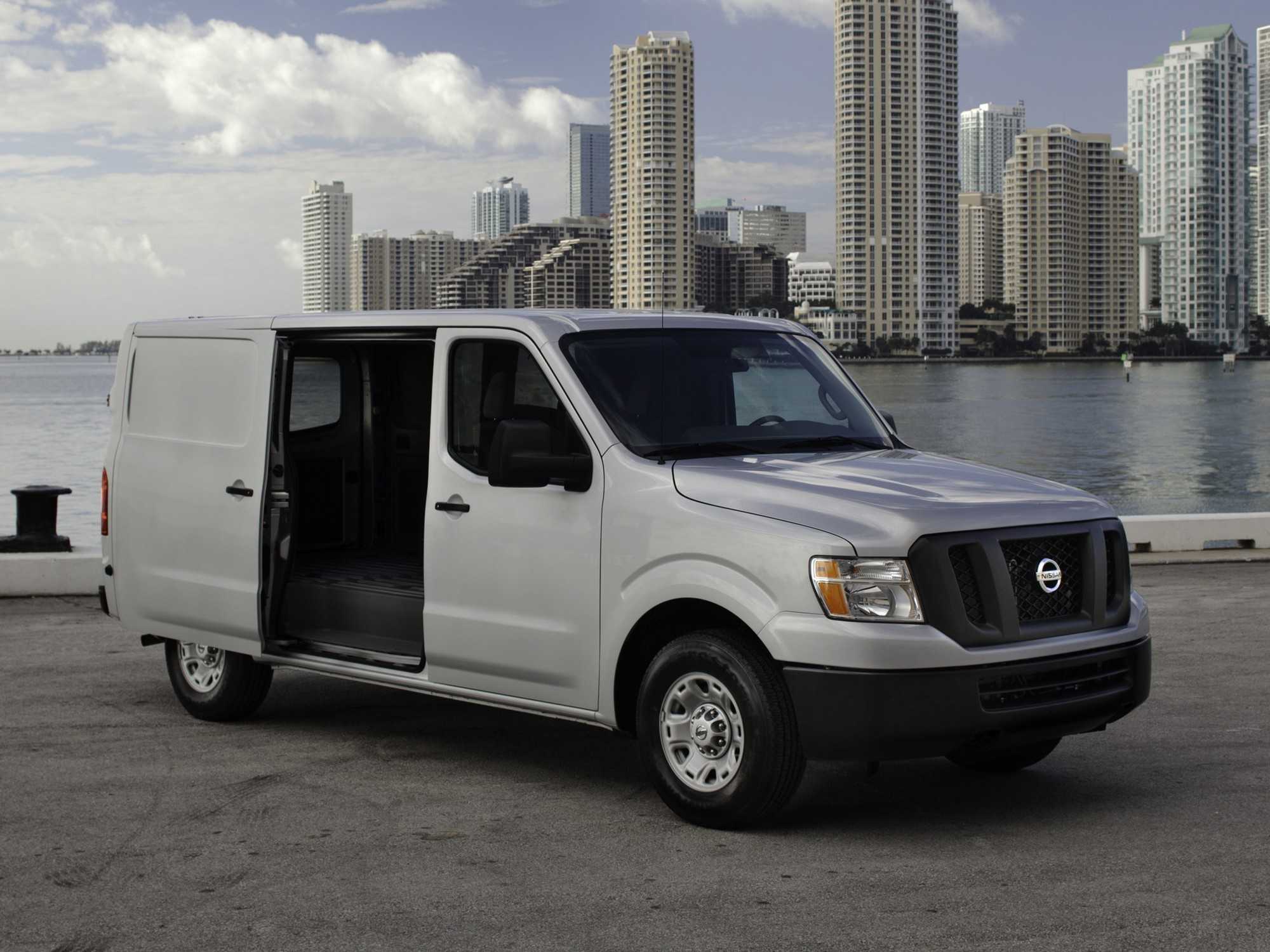 Концепт грузовика nissan nv2500: ужас на колесах