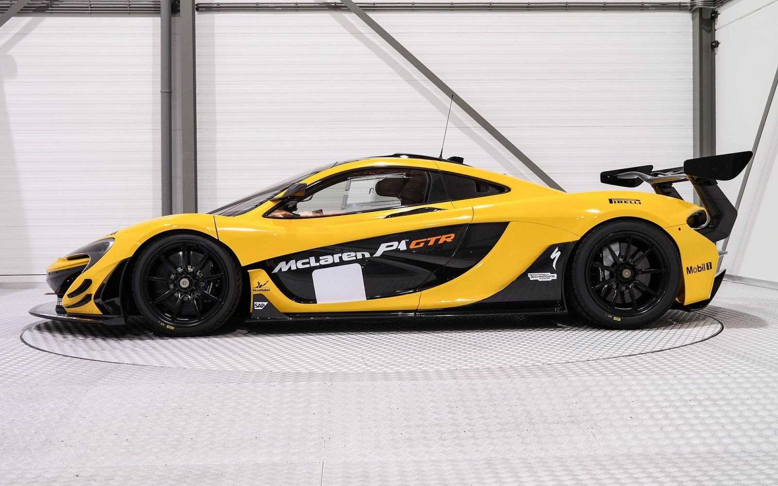 Mclaren p1™ gtr