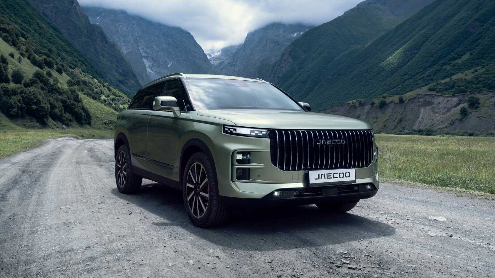 JAC J7: комплектации и цены официальные, фото в новом кузове, модификации и оборудование автомобиля на 2023 год
