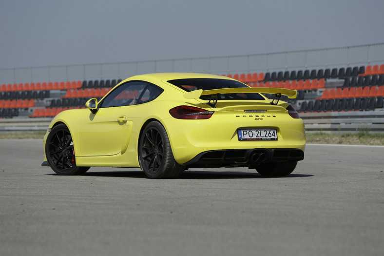 2023 porsche 718 cayman review, pricing, and specs