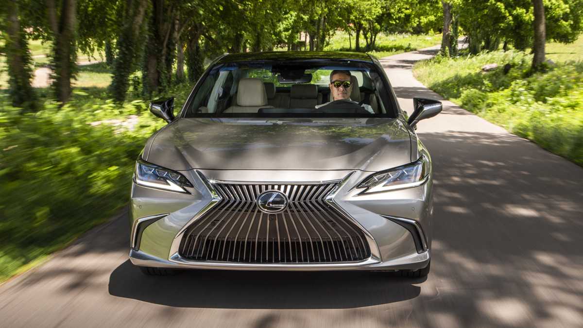 Lexus es 2022