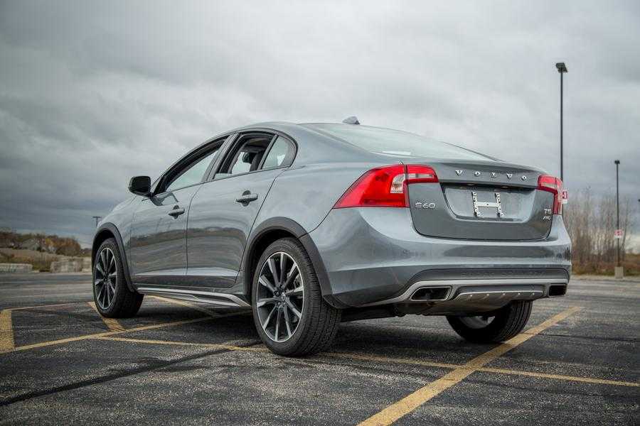 Полный обзор volvo s60 cross country седан и хетчбек 2017 года | ⚡chtocar