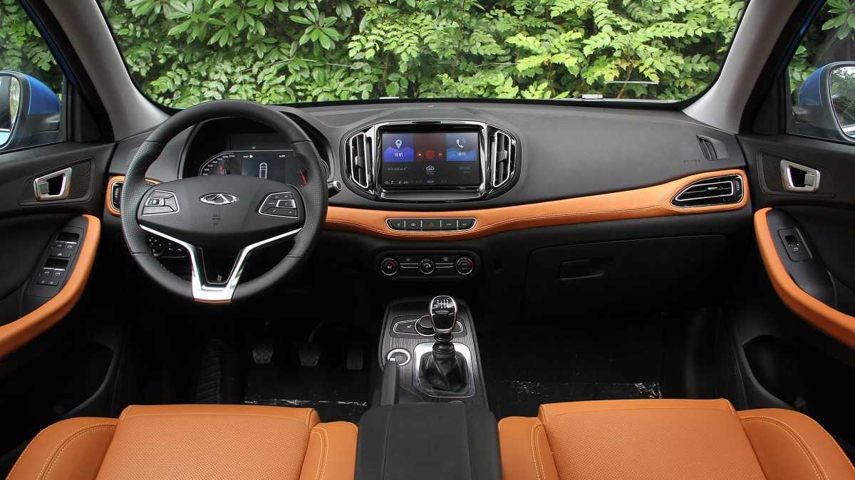 В Китае состоялась премьера кроссовера Chery Tiggo 9 Это новая флагманская модель марки, которая богаче и крупнее существующего Tiggo 8 Она построена на