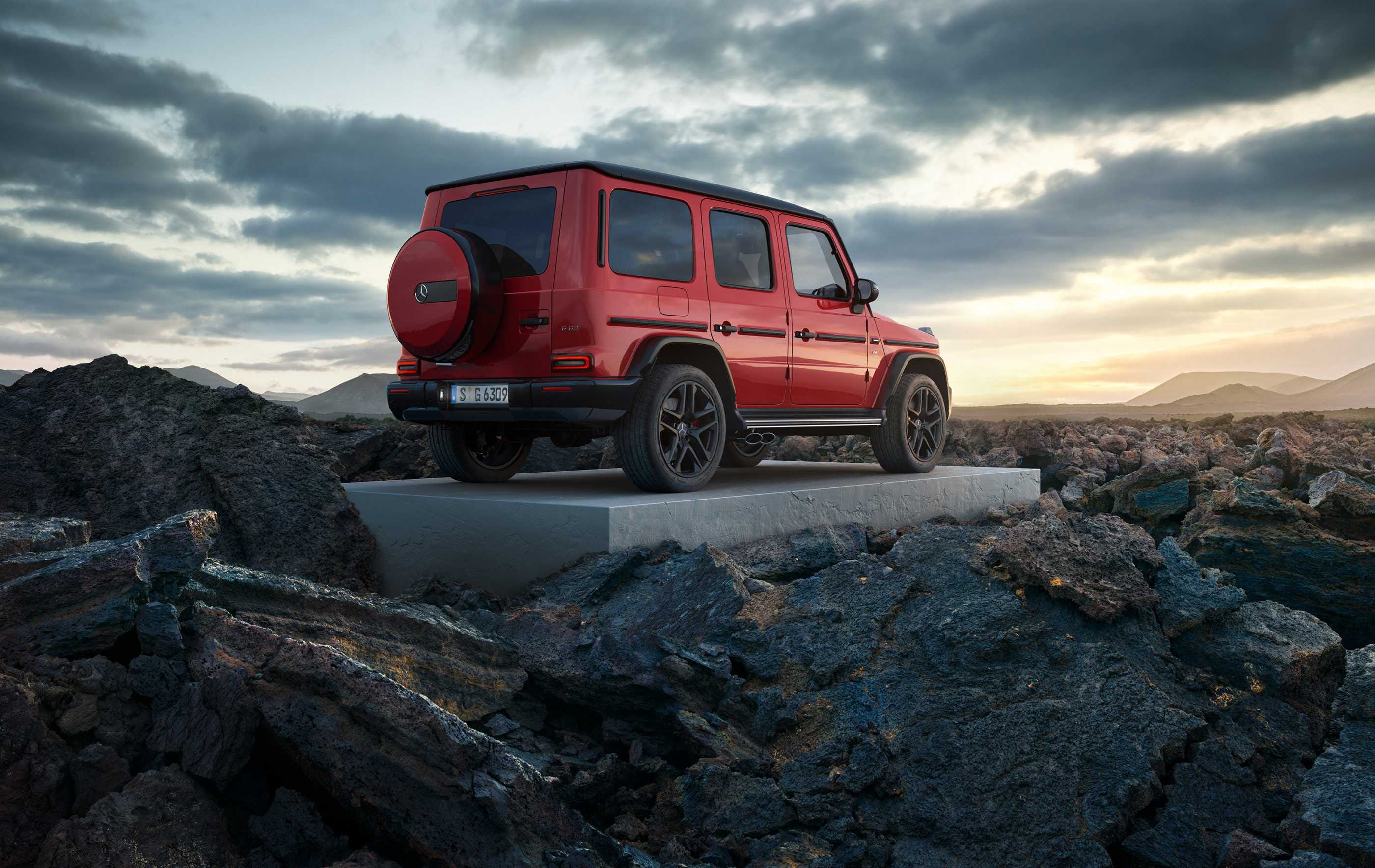 Краш-тест Mercedes-Benz G-Class - тест безопасности автомобиля видео
