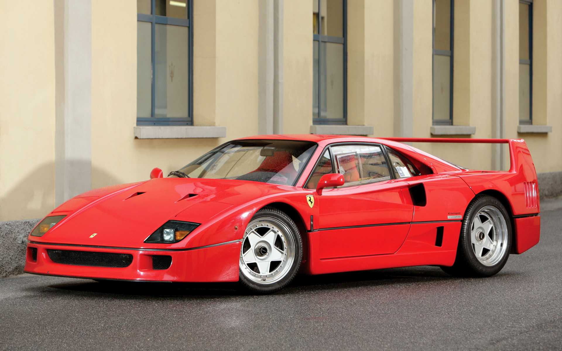 Ferrari f40 - феррари ф40 - технические характеристики