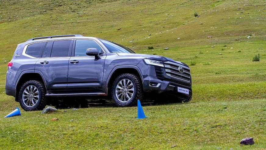 Все плюсы и минусы нового внедорожника toyota land cruiser 300