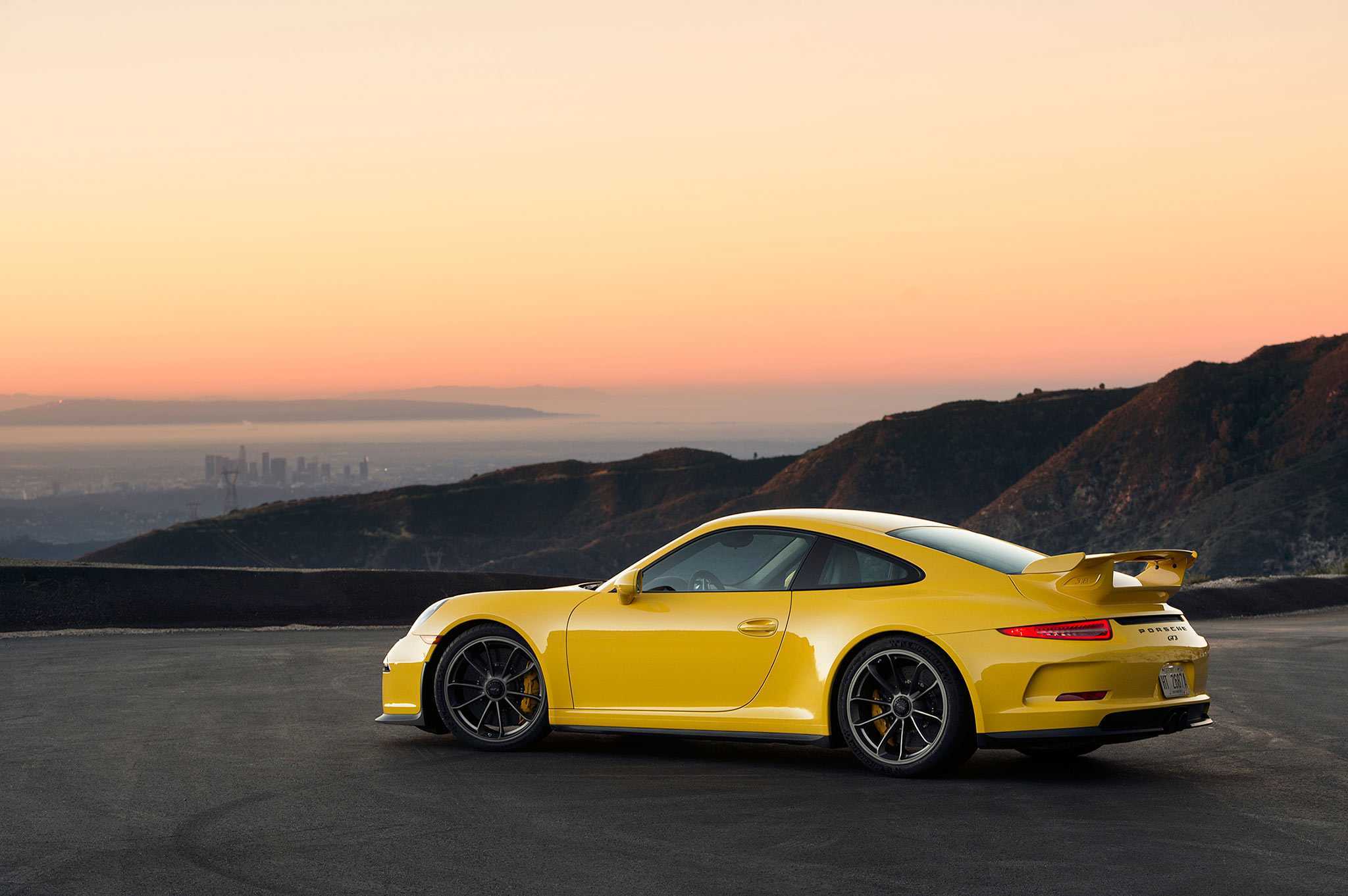 Девять важных фактов про новый porsche 911