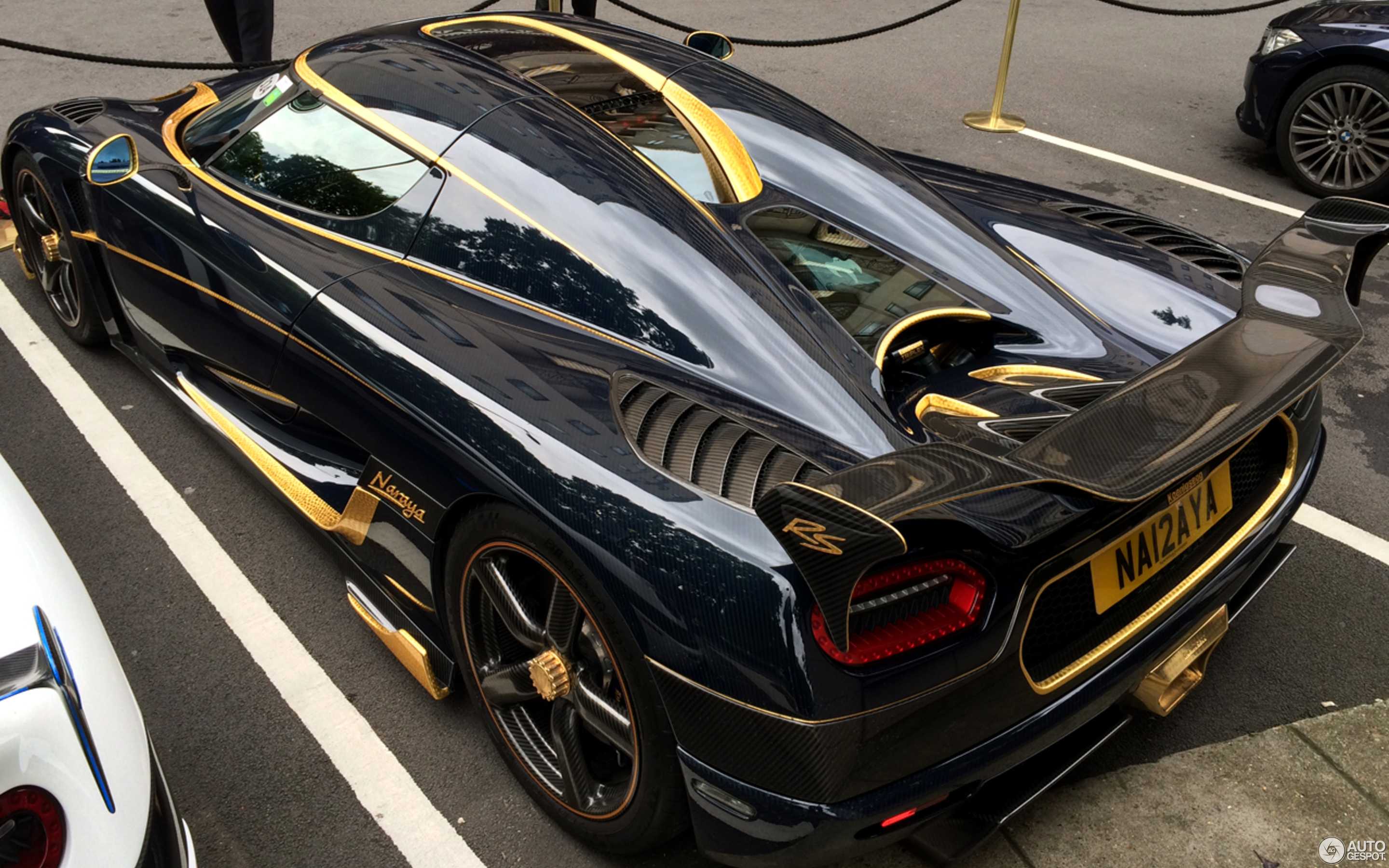 Новый koenigsegg agera rs1 представлен на автосалоне в нью-йорке