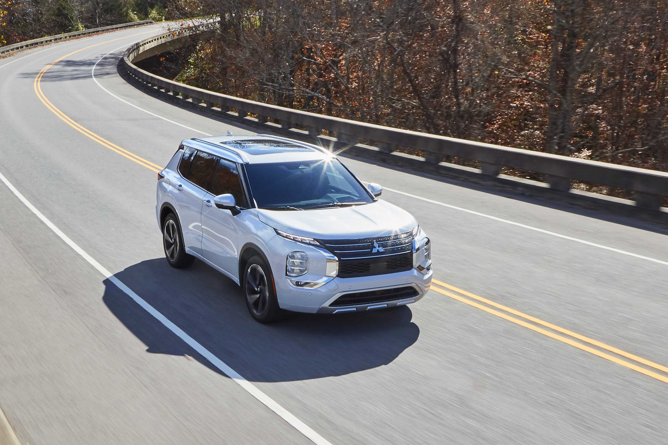 ⚔️mitsubishi outlander 2022 - полноценный обзор, плюсы и минусы.