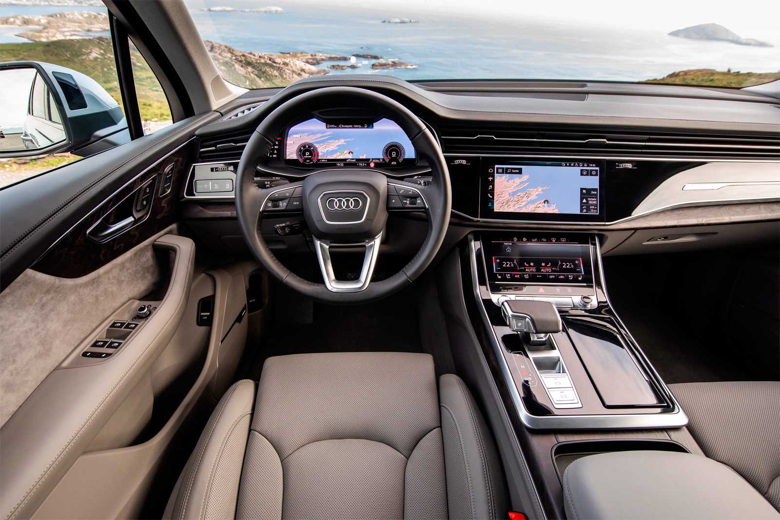 Тест-драйв Audi Q7 - видео обзор и фото новый кузов