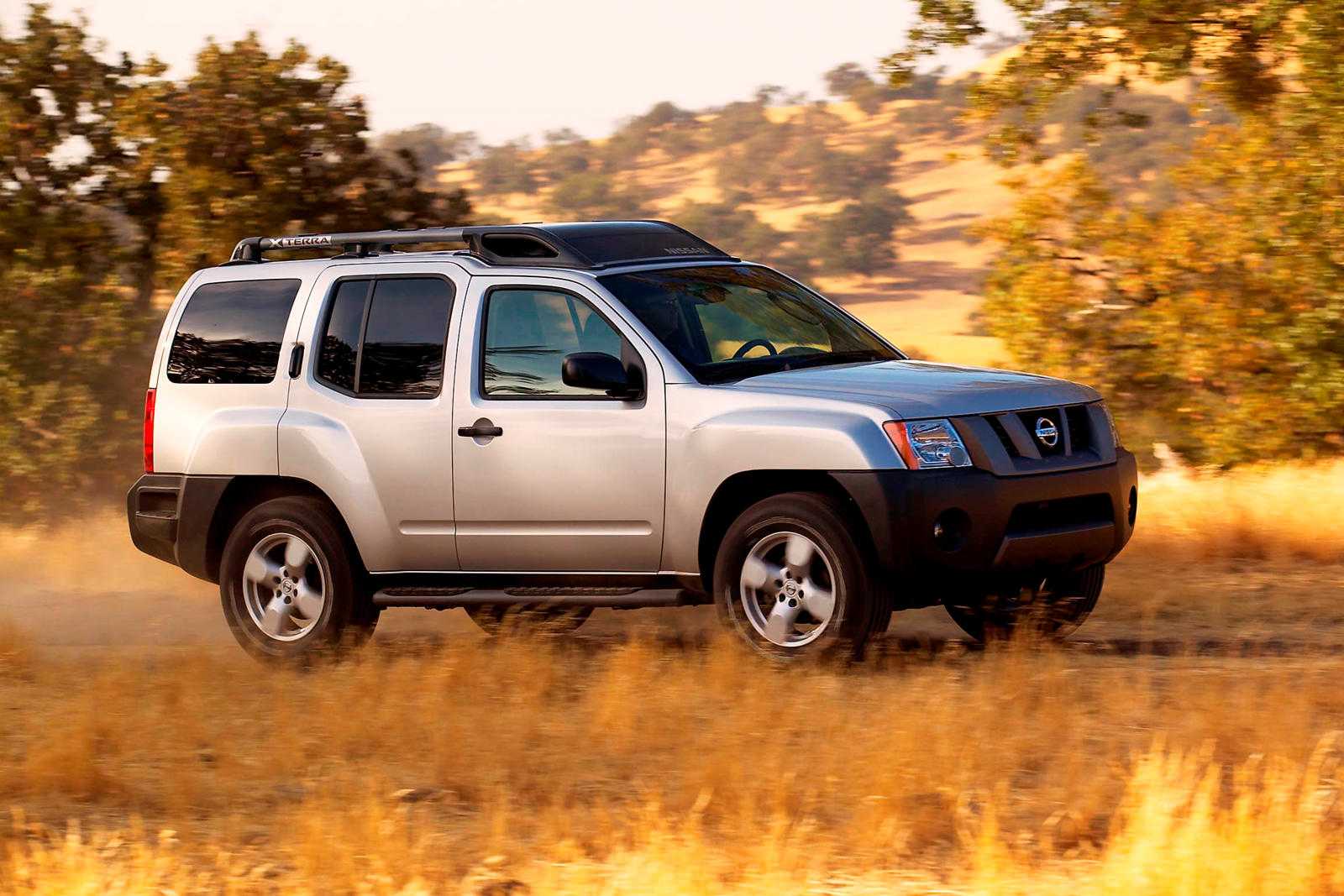 Nissan возродил имя x-terra для 7-местного рамного внедорожника