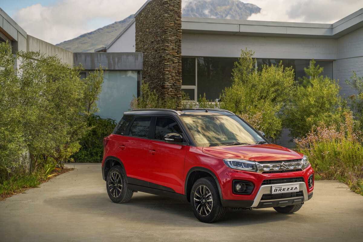 Suzuki Vitara: комплектации и цены официальные, фото в новом кузове, модификации и оборудование автомобиля на 2023 год