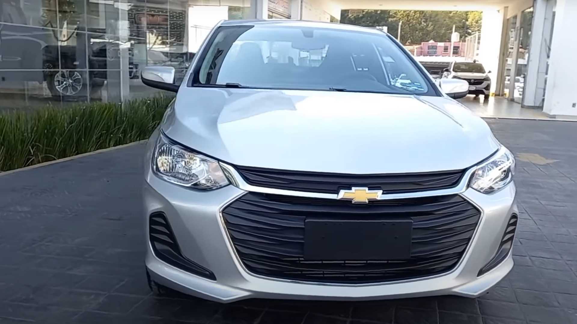 Новые автомобили Chevrolet 2023: цены и комплектации на весь модельный ряд Chevrolet, модификации, оборудование и дополнительные опции автомобиля, тест-драйвы и фото новых моделей