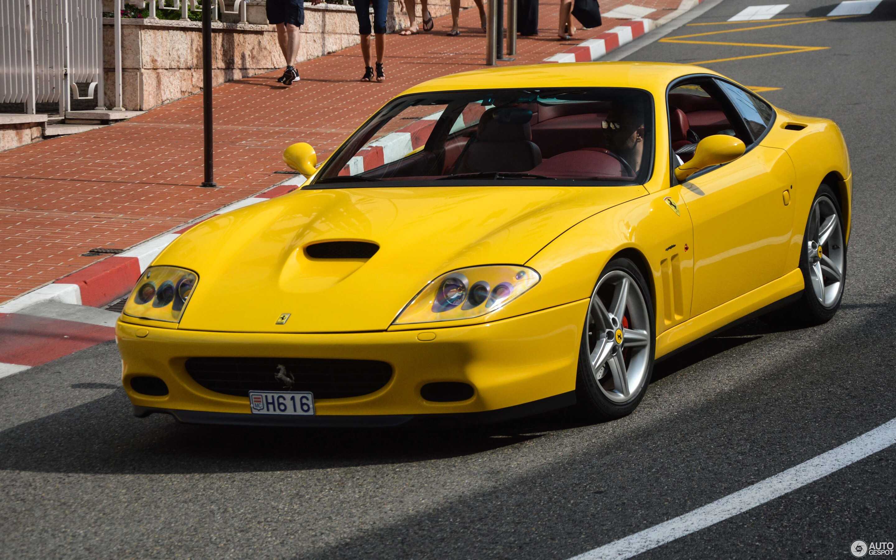 Технические особенности и уникальные детали ferrari 550 maranello