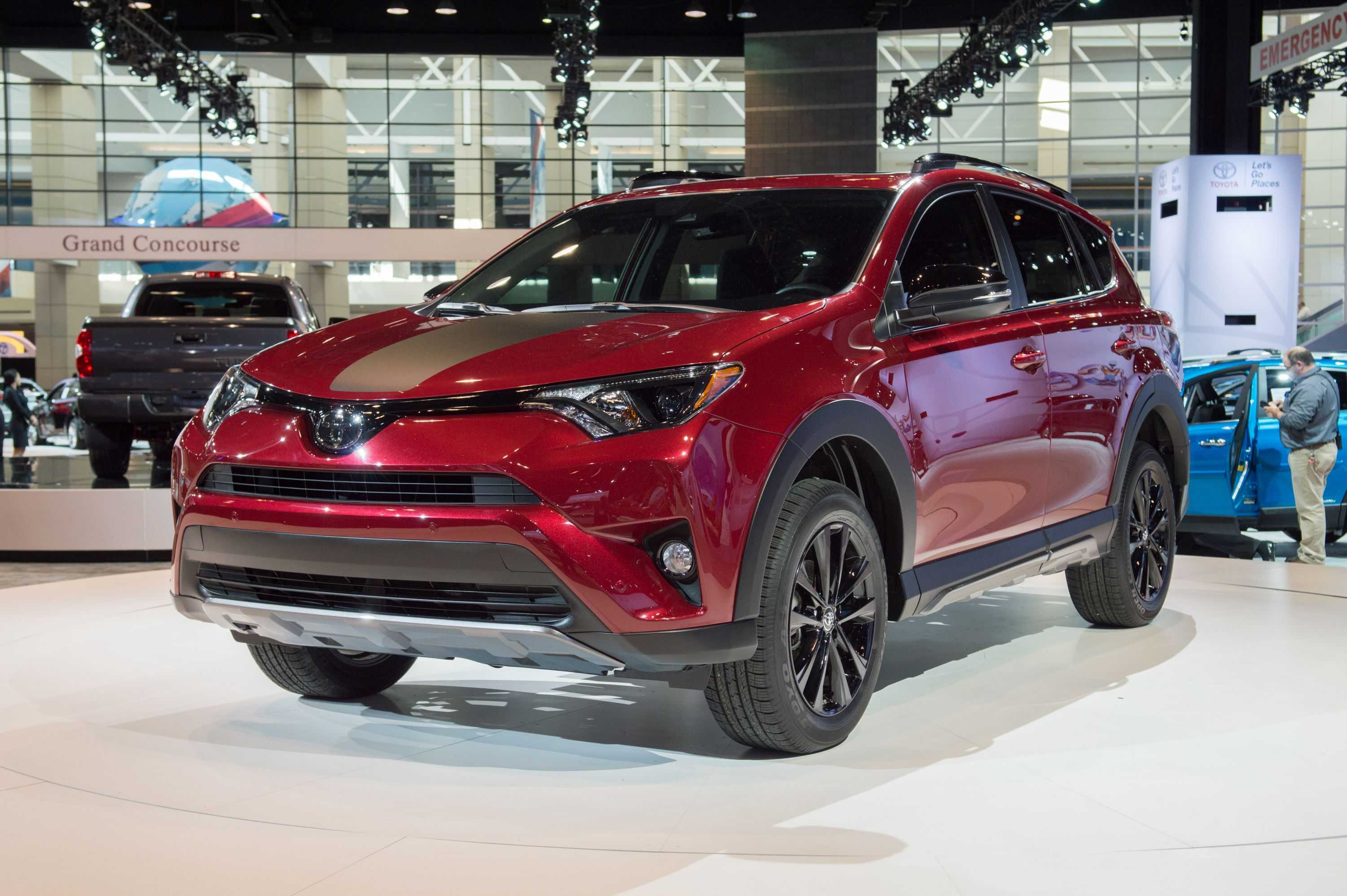 Слабые места и недостатки toyota rav 4 всех поколений