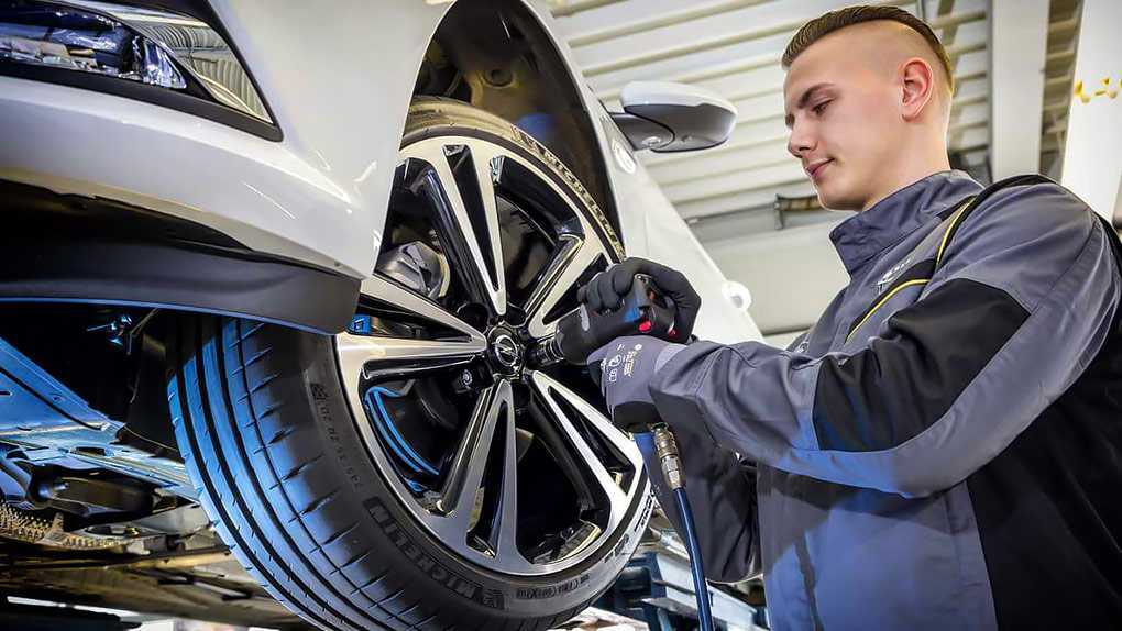 Почему mercedes b не продают в россии