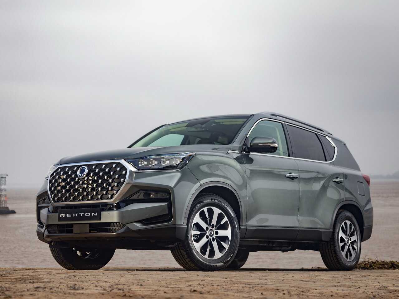 Новый ssangyong rexton / саньёнг рекстон 2018 года: особенности внешнего вида и интерьера, технические характеристики и дата выхода