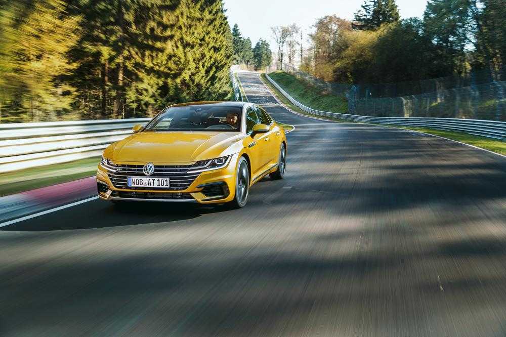 Volkswagen Arteon: комплектации и цены официальные, фото в новом кузове, модификации и оборудование автомобиля