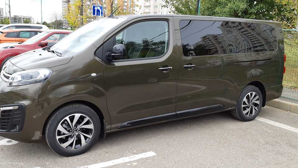 Семейный автомобиль здорового человека — citroen spacetourer