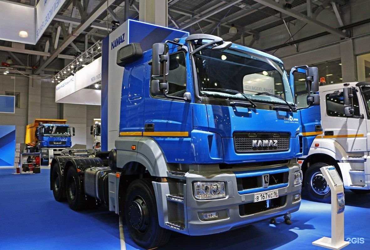 Названы лучшие грузовик и фургон 2022 года