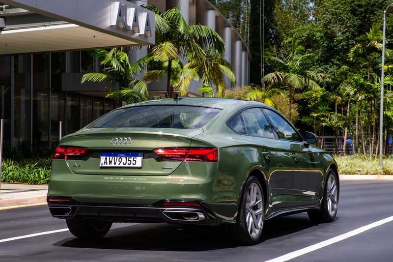 Audi a5: поколения, кузова по годам, история модели и года выпуска, рестайлинг, характеристики, габариты, фото - carsweek