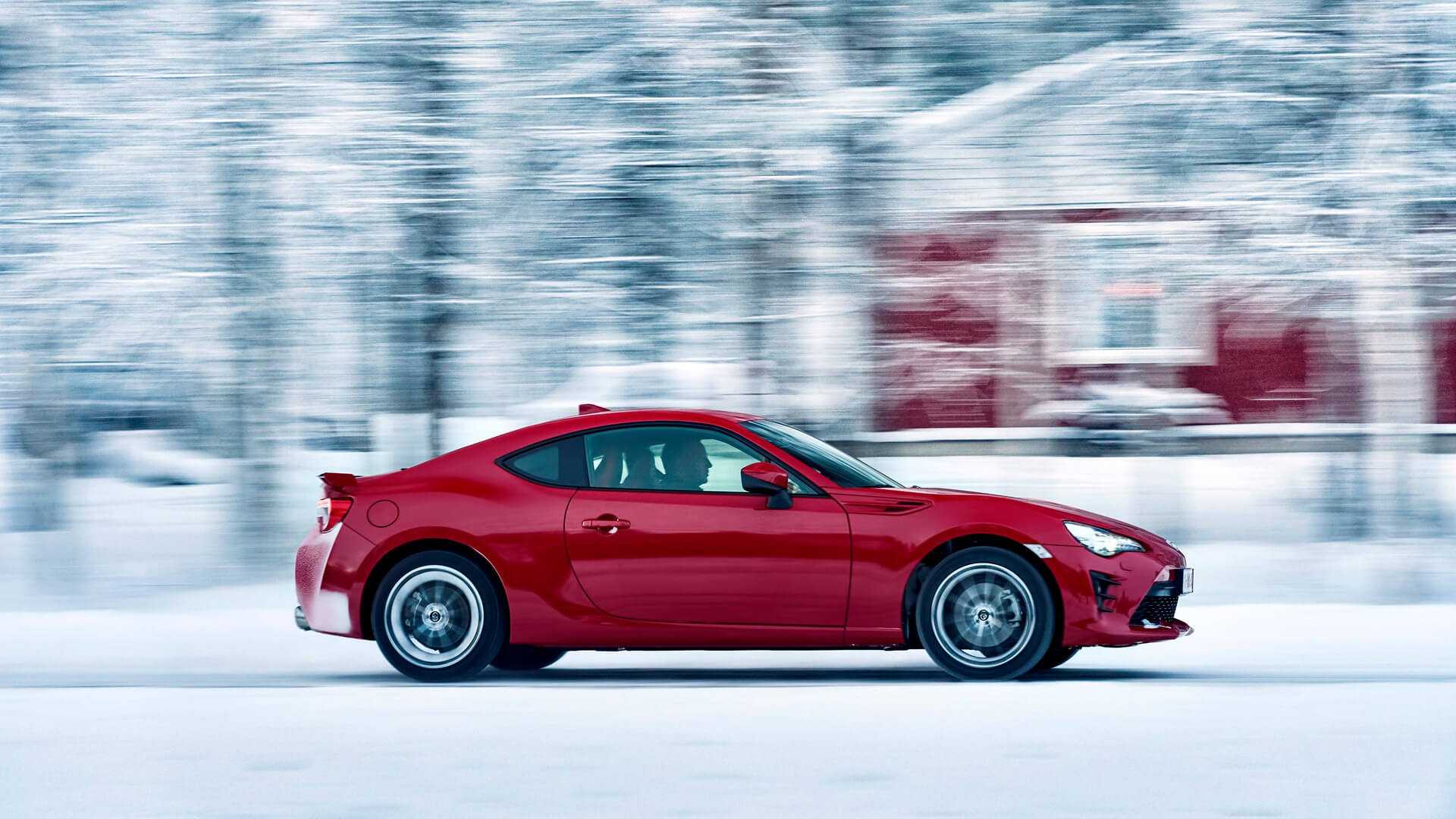 Обзор спортивного купе Toyota GT 86 2014-2015 Технические характеристики, фото и цены на автомобиль Тойота GT 86